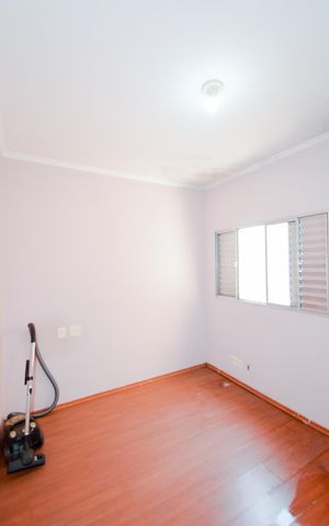 Apartamento à venda com 140m², 4 quartos e 1 vagaQuarto 2