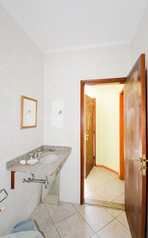Apartamento à venda com 140m², 4 quartos e 1 vagaBanheiro Social 2
