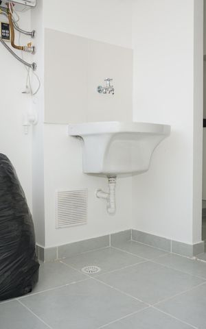 Apartamento para alugar com 82m², 3 quartos e 1 vagaÁrea de serviço