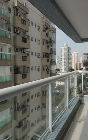 Apartamento para alugar com 77m², 2 quartos e 2 vagasVaranda da Sala