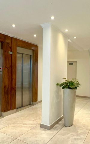 Studio para alugar com 35m², 1 quarto e sem vaga Studio para alugar com 35m², 1 quarto e sem vagaHall de entrada