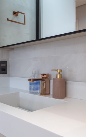 Apartamento à venda com 90m², 3 quartos e 2 vagasBanheiro do Quarto 3 suíte
