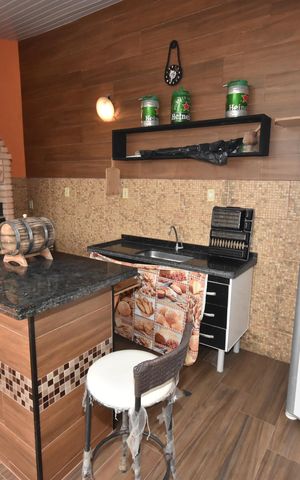 Casa à venda com 198m², 3 quartos e 3 vagas Espaço Gourmet