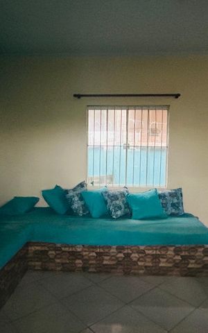 Casa para alugar com 230m², 2 quartos e 6 vagas