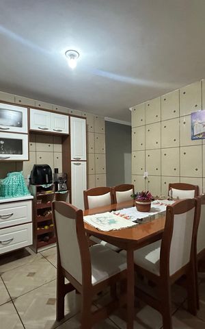 Casa à venda com 250m², 3 quartos e 1 vaga Casa à venda com 250m², 3 quartos e 1 vagaCozinha
