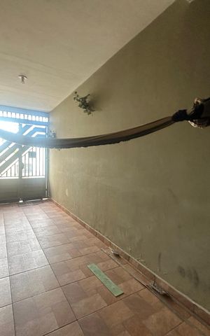 Casa à venda com 250m², 3 quartos e 1 vaga Casa à venda com 250m², 3 quartos e 1 vagaGaragem