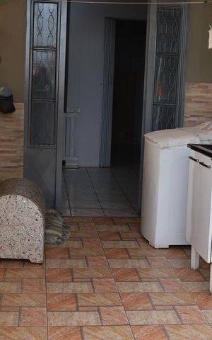 Casa à venda com 250m², 3 quartos e 1 vaga Casa à venda com 250m², 3 quartos e 1 vagaÁrea de Serviço