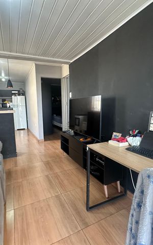 Casa à venda com 250m², 3 quartos e 1 vaga Casa à venda com 250m², 3 quartos e 1 vagaSala 2