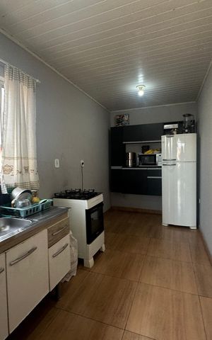 Casa à venda com 250m², 3 quartos e 1 vaga Casa à venda com 250m², 3 quartos e 1 vagaCozinha