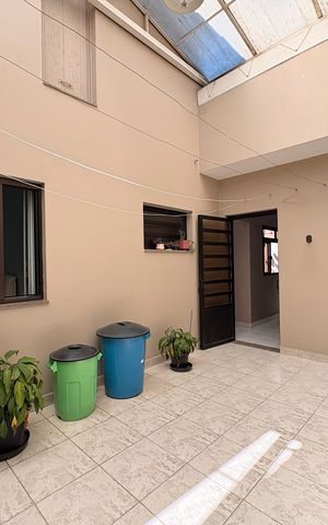 Casa à venda com 433m², 3 quartos e 6 vagas Casa à venda com 433m², 3 quartos e 6 vagasLavanderia