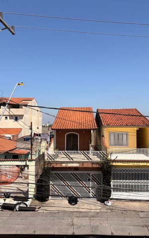 Casa à venda com 433m², 3 quartos e 6 vagas Casa à venda com 433m², 3 quartos e 6 vagasVista da sacada