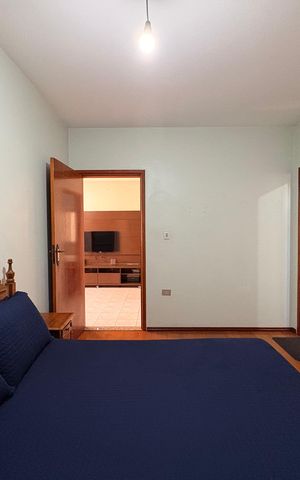 Casa à venda com 433m², 3 quartos e 6 vagas Casa à venda com 433m², 3 quartos e 6 vagasSuite 2