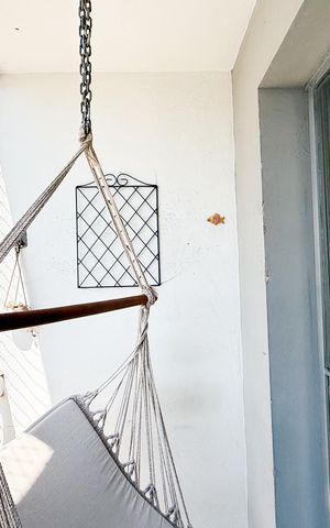 Apartamento à venda com 58m², 2 quartos e 1 vaga Apartamento à venda com 58m², 2 quartos e 1 vagaVaranda