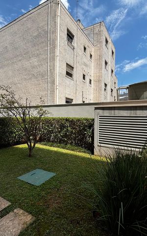 Apartamento à venda com 283m², 4 quartos e 4 vagas