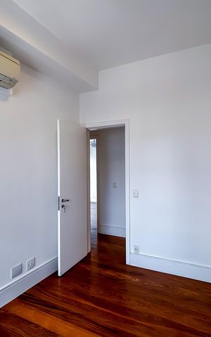Apartamento à venda com 283m², 4 quartos e 4 vagas