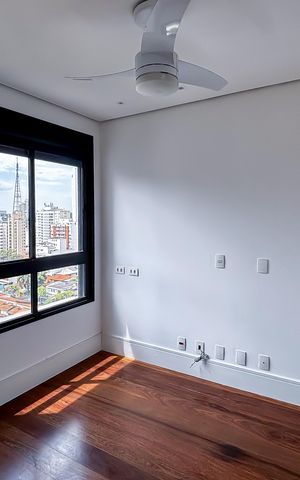 Apartamento à venda com 283m², 4 quartos e 4 vagas