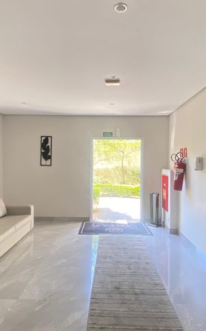 Apartamento para alugar com 54m², 2 quartos e 1 vaga Apartamento para alugar com 54m², 2 quartos e 1 vagaHall
