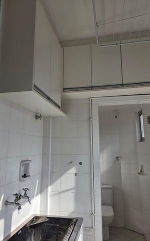Apartamento à venda com 86m², 2 quartos e 2 vagas Apartamento à venda com 86m², 2 quartos e 2 vagasÁrea de serviço