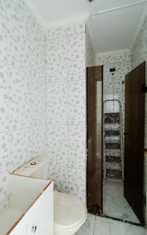 Casa de condomínio à venda com 73m², 2 quartos e 1 vagaBanheiro