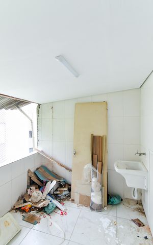 Casa de condomínio à venda com 73m², 2 quartos e 1 vagaÁrea de Serviço