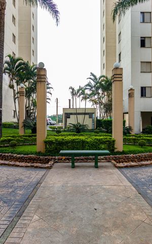 Apartamento à venda com 65m², 3 quartos e 1 vaga Apartamento à venda com 65m², 3 quartos e 1 vagaÁrea comum