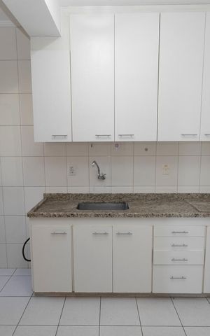 Apartamento para alugar com 65m², 2 quartos e 2 vagasCOZINHA