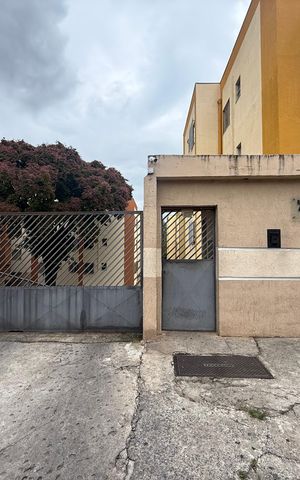 Apartamento para alugar com 45m², 2 quartos e 1 vaga Apartamento para alugar com 45m², 2 quartos e 1 vagaFachada
