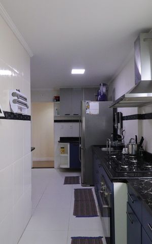 Apartamento para alugar com 75m², 2 quartos e 1 vagaCozinha