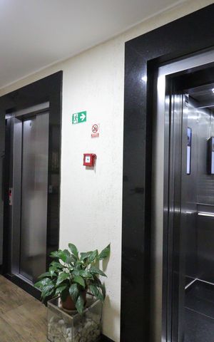 Apartamento para alugar com 75m², 2 quartos e 1 vagaÁrea comum - Elevadores