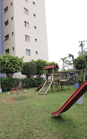 Apartamento para alugar com 75m², 2 quartos e 1 vagaÁrea comum - Playground