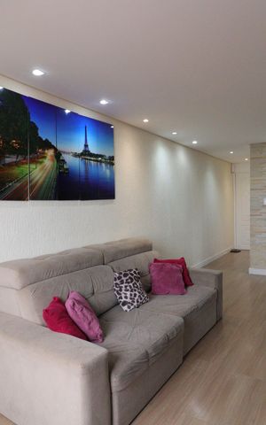 Apartamento para alugar com 75m², 2 quartos e 1 vagaSala