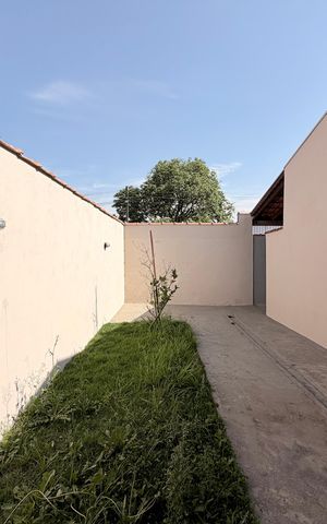 Casa para alugar com 100m², 3 quartos e 2 vagasQuintal