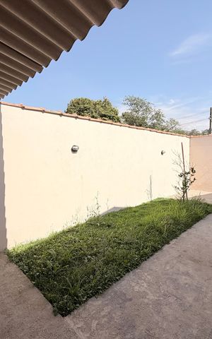 Casa para alugar com 100m², 3 quartos e 2 vagasQuintal