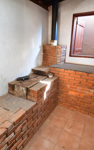 Casa à venda com 1000m², 2 quartos e 3 vagasVaranda gourmet