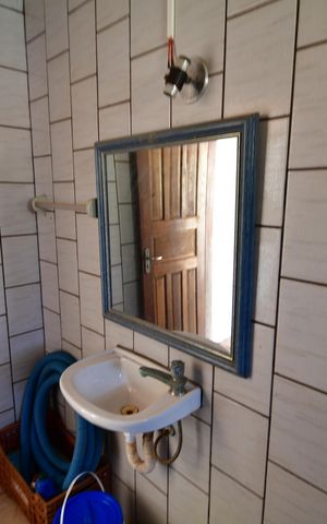 Casa à venda com 1000m², 2 quartos e 3 vagasBanheiro de serviço