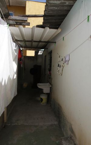 Casa à venda com 360m², 4 quartos e sem vagaÁrea de Serviço