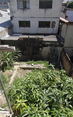 Casa à venda com 360m², 4 quartos e sem vagaQuintal