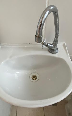 Apartamento para alugar com 45m², 2 quartos e 1 vaga Apartamento para alugar com 45m², 2 quartos e 1 vagaBanheiro