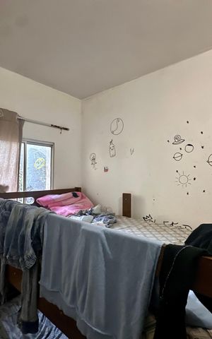 Casa à venda com 180m², 5 quartos e 2 vagasQuarto