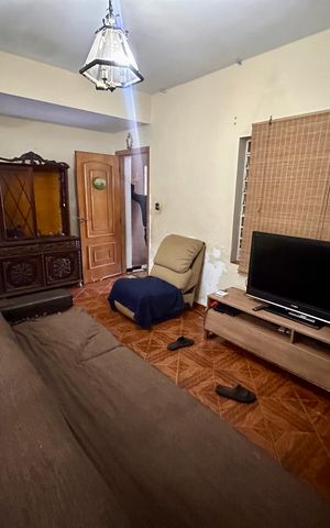 Casa à venda com 180m², 5 quartos e 2 vagasSala