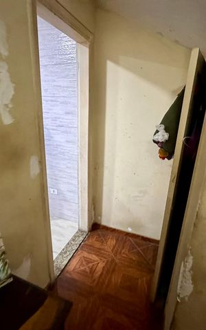 Casa à venda com 180m², 5 quartos e 2 vagasSala
