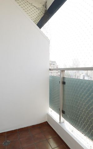 Apartamento à venda com 79m², 3 quartos e 1 vagaVaranda