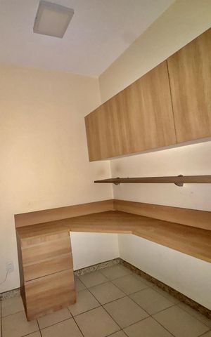 Apartamento para alugar com 117m², 3 quartos e 1 vaga Apartamento para alugar com 117m², 3 quartos e 1 vagaÁrea de Serviço - Dependência