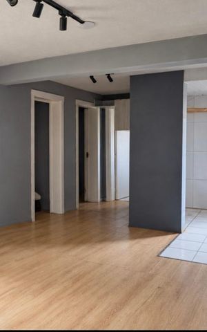 Casa de condomínio para alugar com 40m², 2 quartos e sem vaga Casa de condomínio para alugar com 40m², 2 quartos e sem vagaSala
