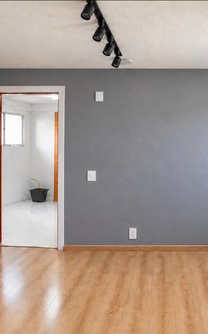 Casa de condomínio para alugar com 40m², 2 quartos e sem vaga Casa de condomínio para alugar com 40m², 2 quartos e sem vagaSala