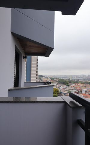 Apartamento à venda com 98m², 3 quartos e 3 vagasSacada do Quarto 1