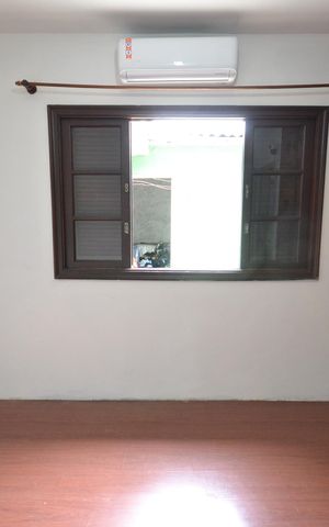 Casa para alugar com 130m², 5 quartos e 2 vagasQuarto 1