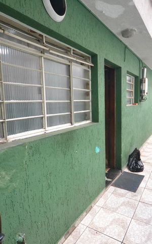 Casa para alugar com 130m², 5 quartos e 2 vagasEntrada