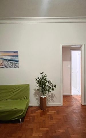 Apartamento para alugar com 74m², 1 quarto e sem vaga