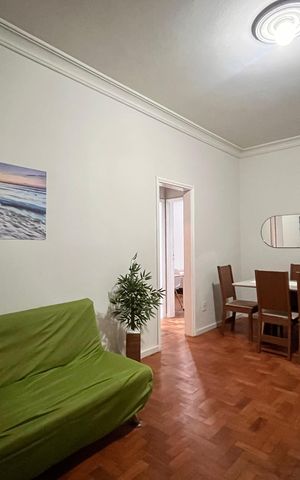 Apartamento para alugar com 74m², 1 quarto e sem vaga